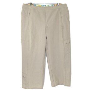 Title Nine Light Tan Capris
